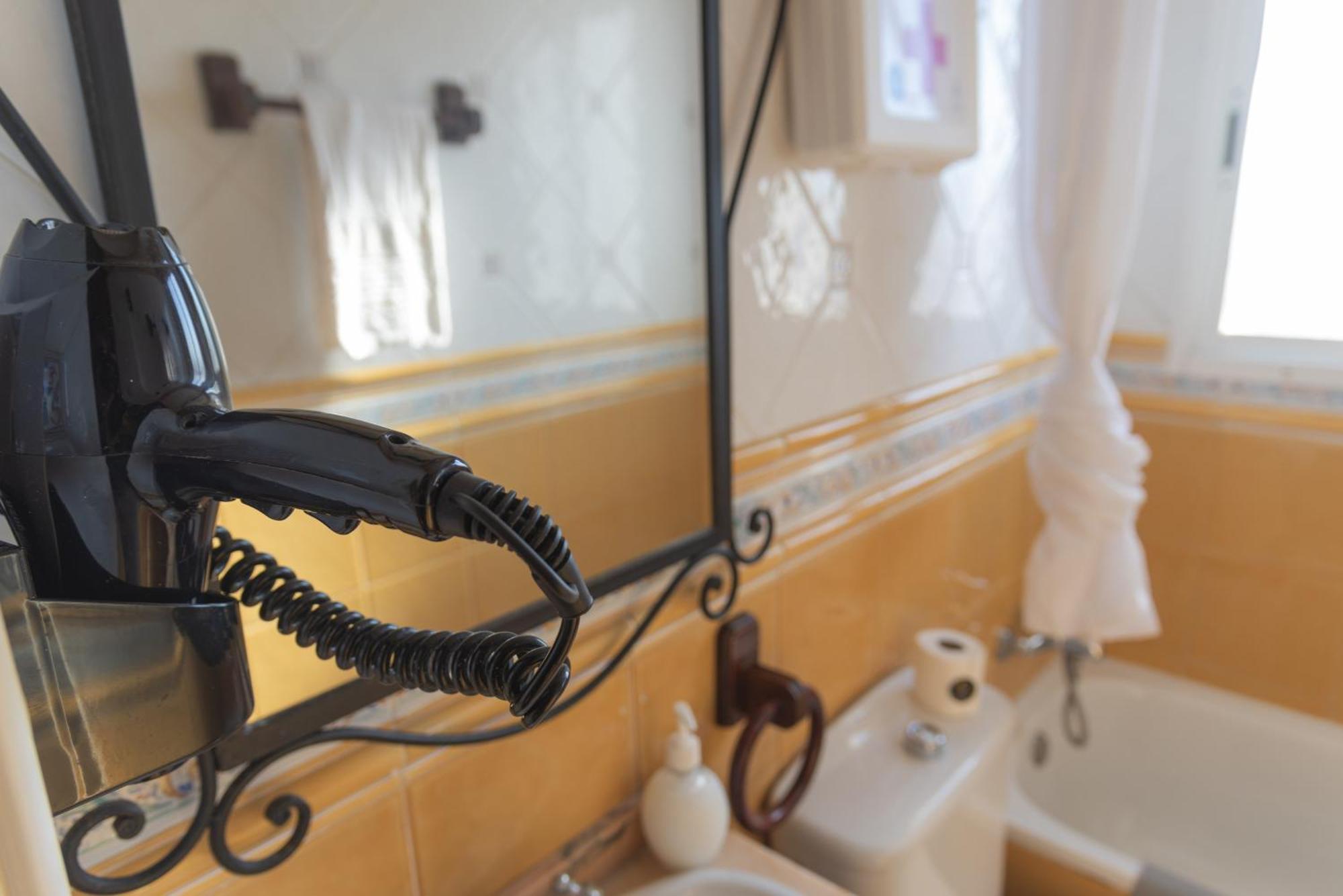 Ferienwohnung Atico Jimena Granada En El Centro De Nerja Zimmer foto